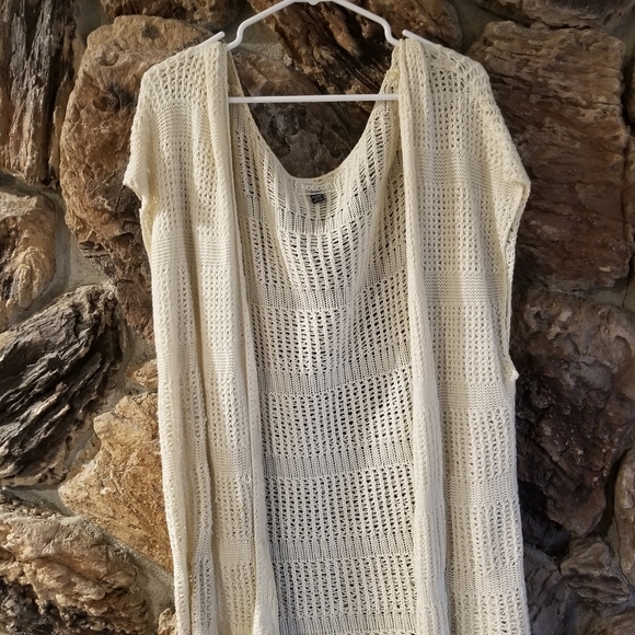 Cardigan - Picture 1 of 1